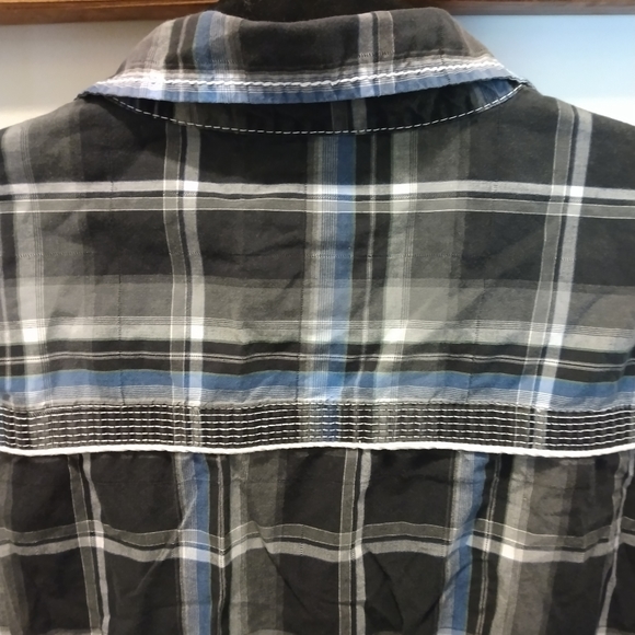 BKE Men's Western Style Plaid Shirt - Picture 7 of 8